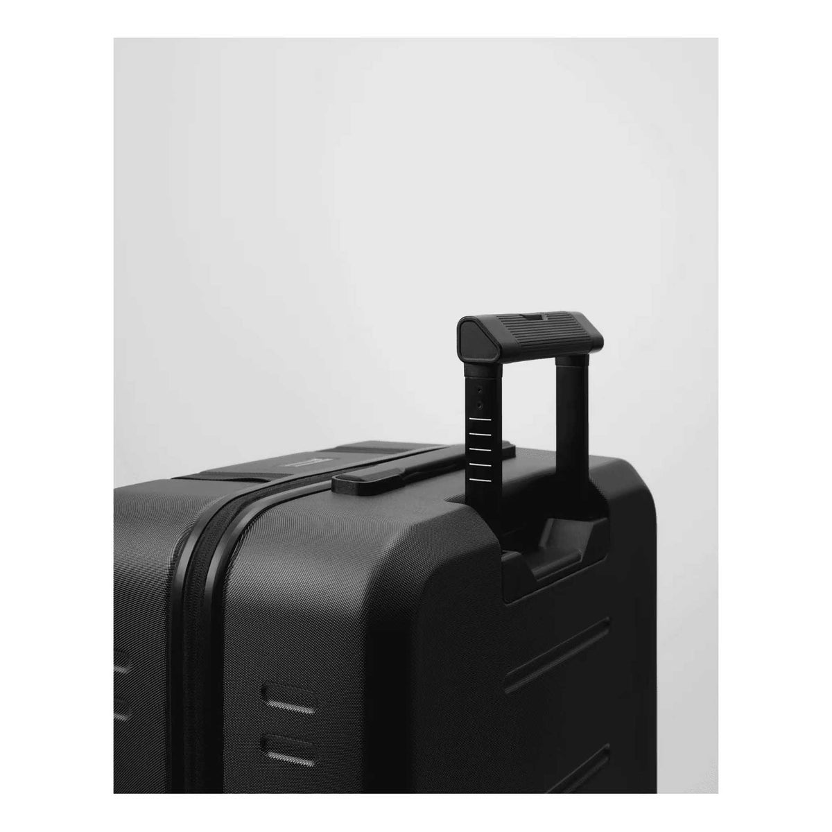 Ramverk Carry-on Db Journey 507A01 Carry-On Bags 34L / Black Out