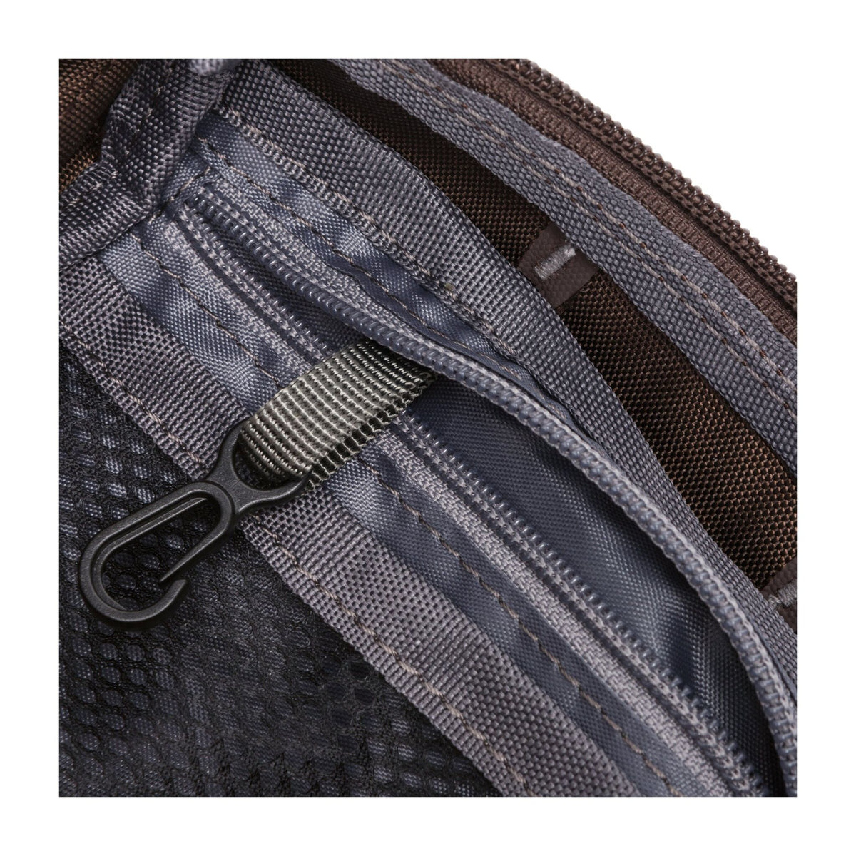 Caley Sacoche Bag