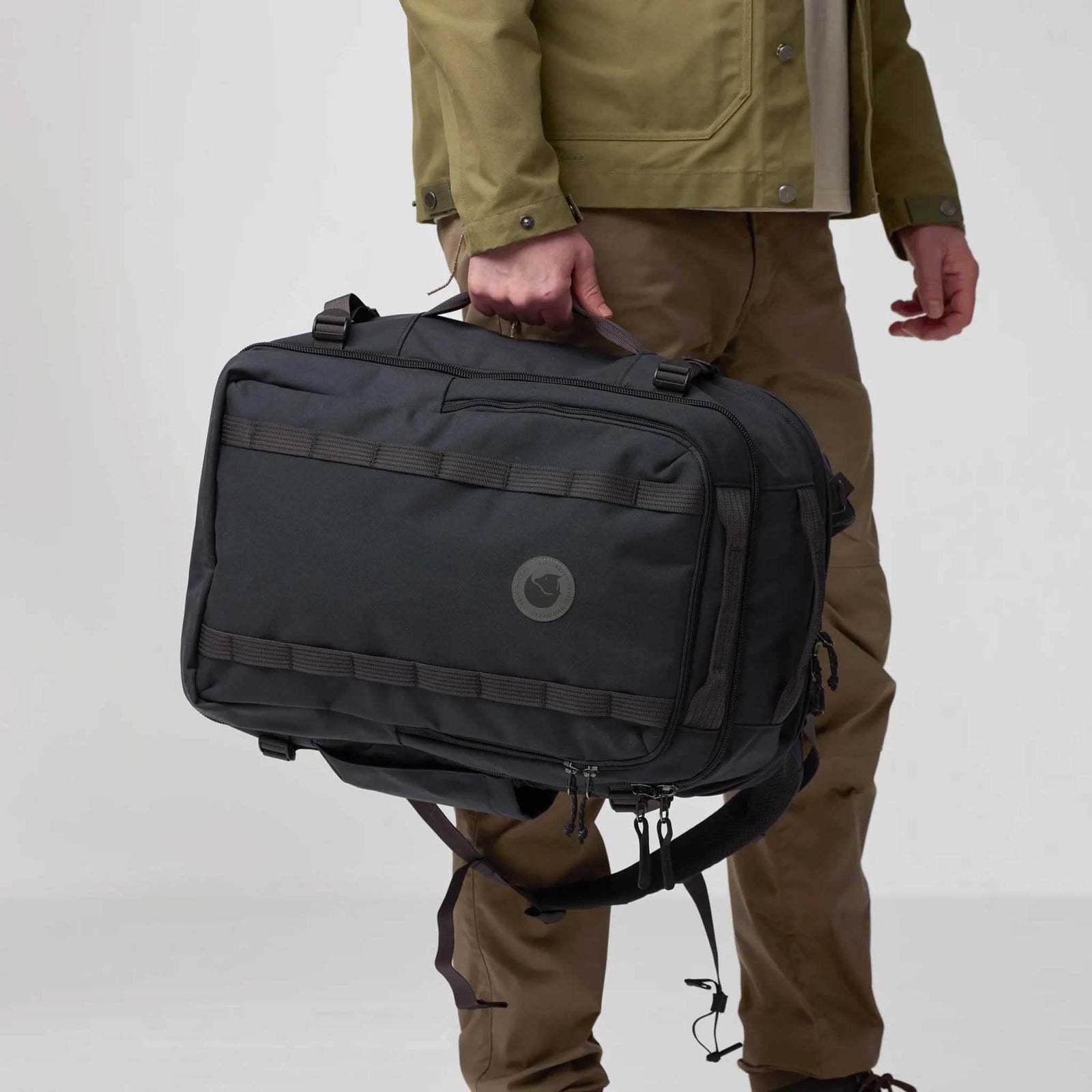Färden Carry-On Pack Fjällräven F23200303-620 Backpacks 42L / Green