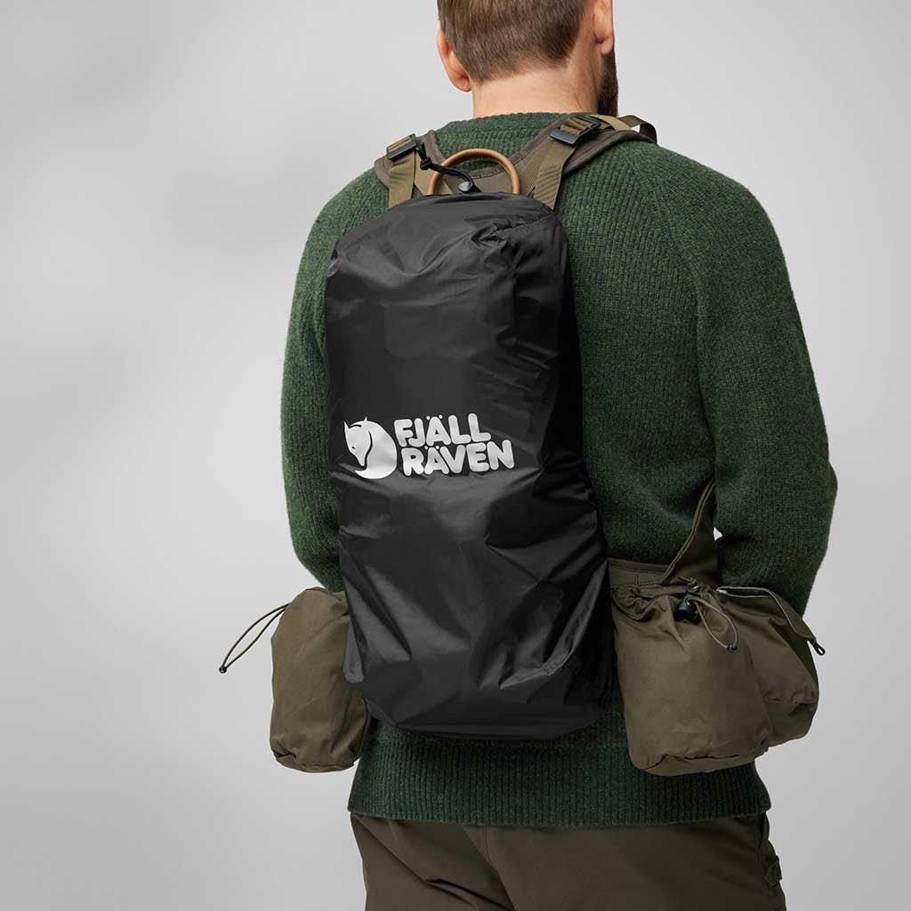 Lappland Vest Pack Fjällräven F23200279-633 Beanies One Size / Dark Olive