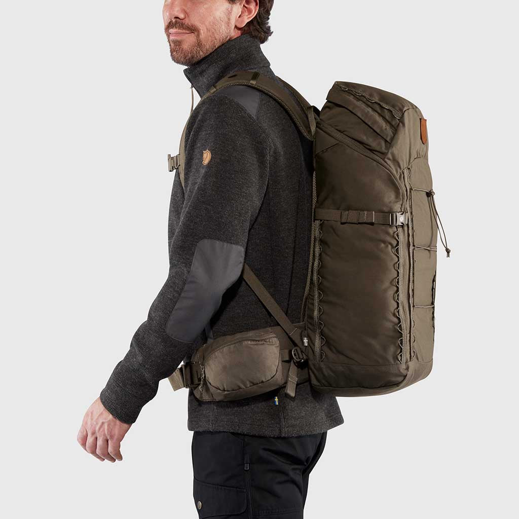 Singi 28 Fjällräven F23320-221 Backpacks 28L / Clay