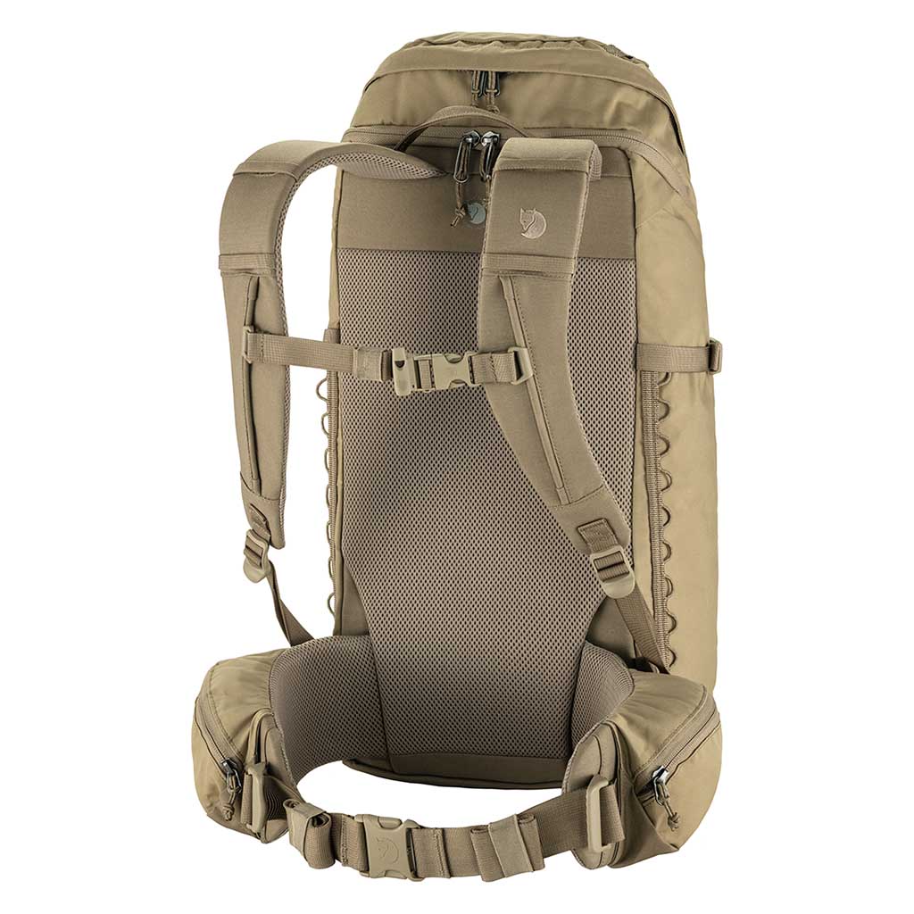 Singi 28 Fjällräven F23320-221 Backpacks 28L / Clay