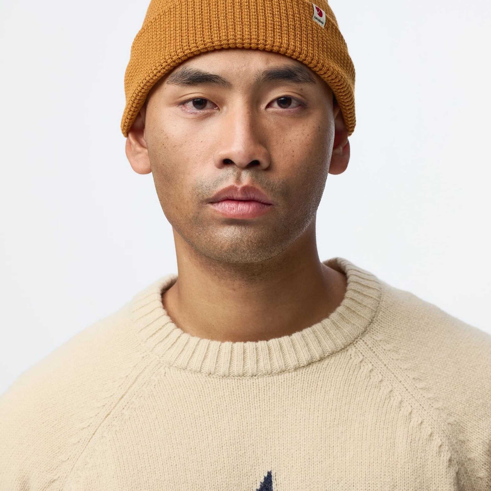 Pull en maille avec logo Fjällräven | Homme