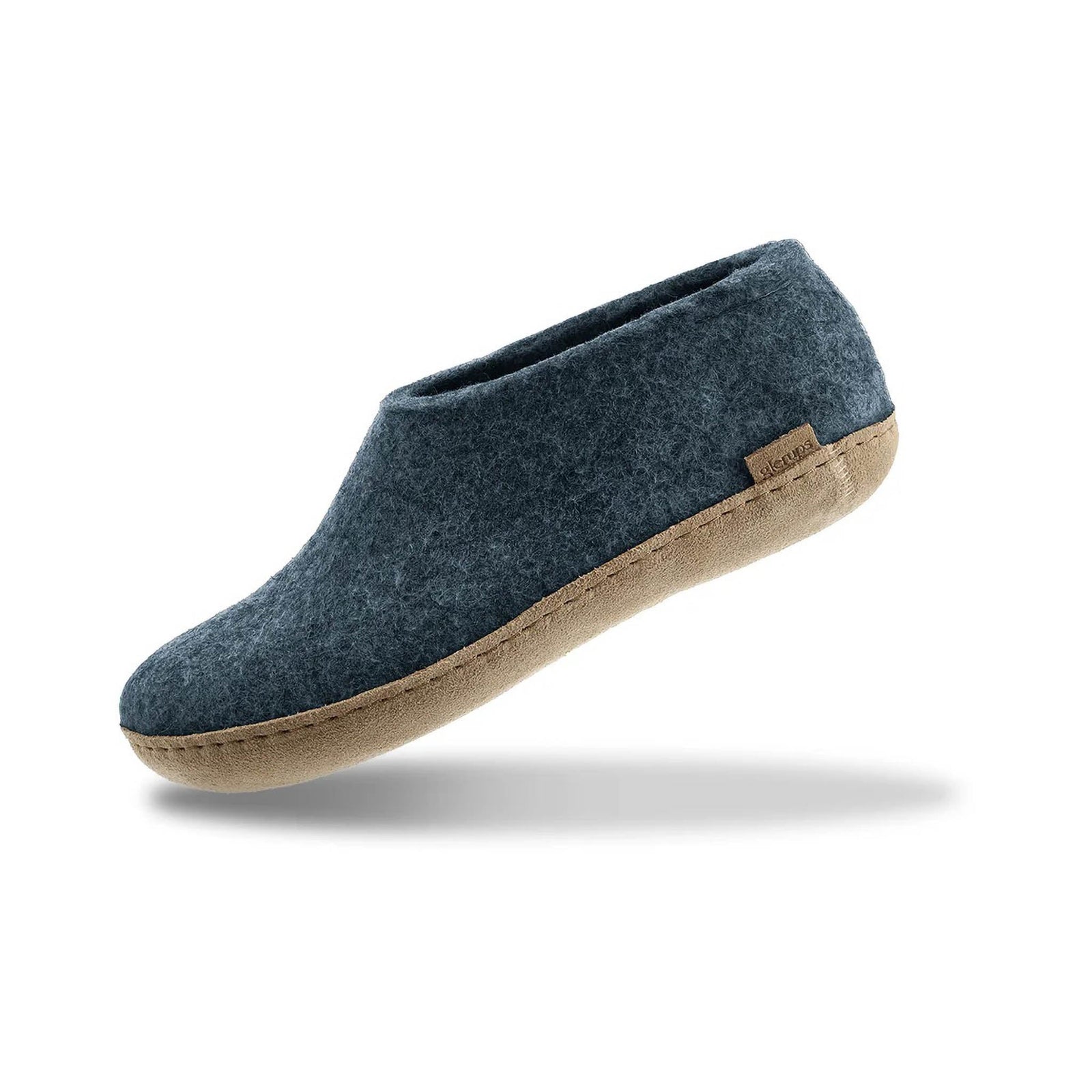 Chaussure avec semelle en cuir