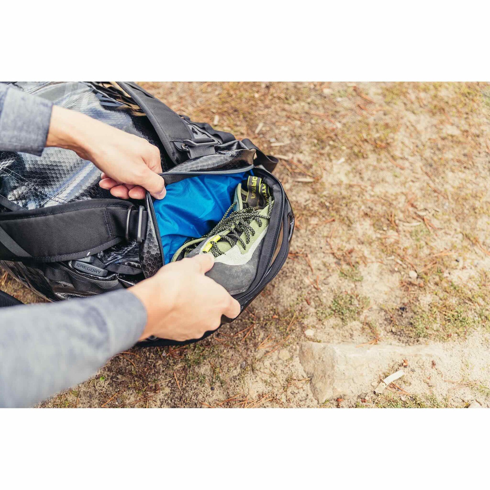 Alpaca 60 Gregory 147898-0413 Duffle Bags 60L / Obsidian Black