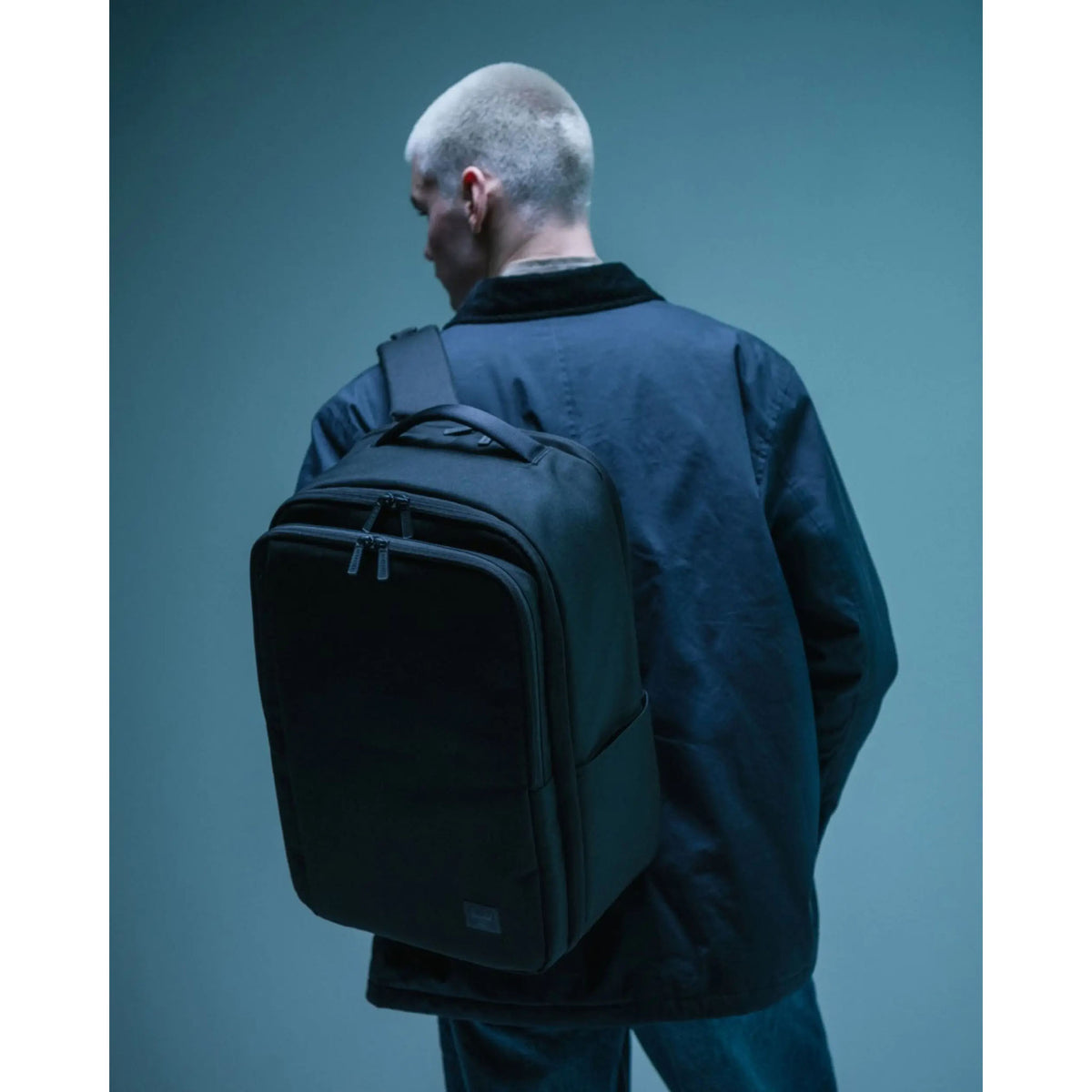 Kaslo Travel Backpack Tech Herschel Supply Co. 11656-00919-OS Backpacks 32L / Raven Crosshatch