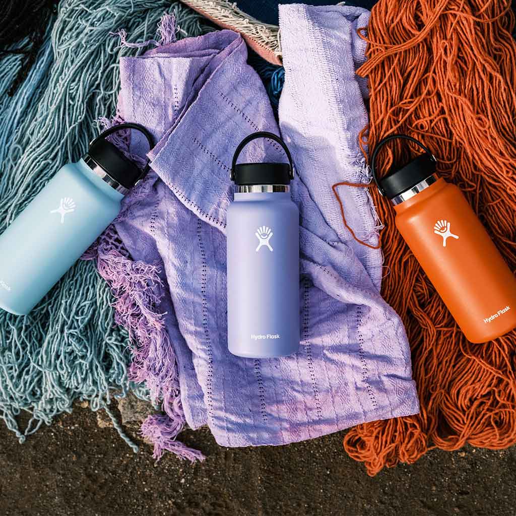 https://fr.wildbounds.com/cdn/shop/files/hydro-flask-24-oz-standard-mouth-water-bottles-24-oz-lupine-s24sx474-35096337514663.jpg?v=1691065684