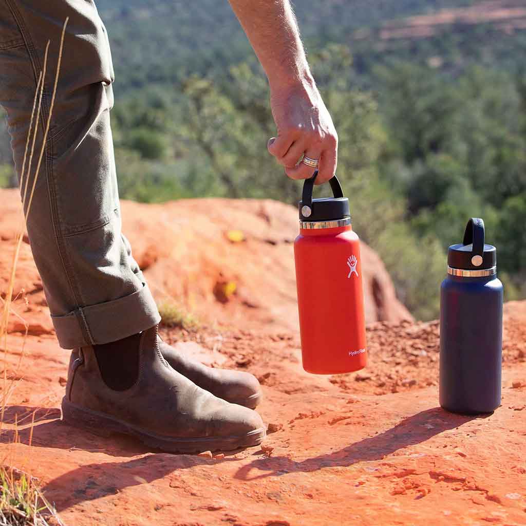 Hydro Flask Reusable Water Bottles S24SX415 Videos