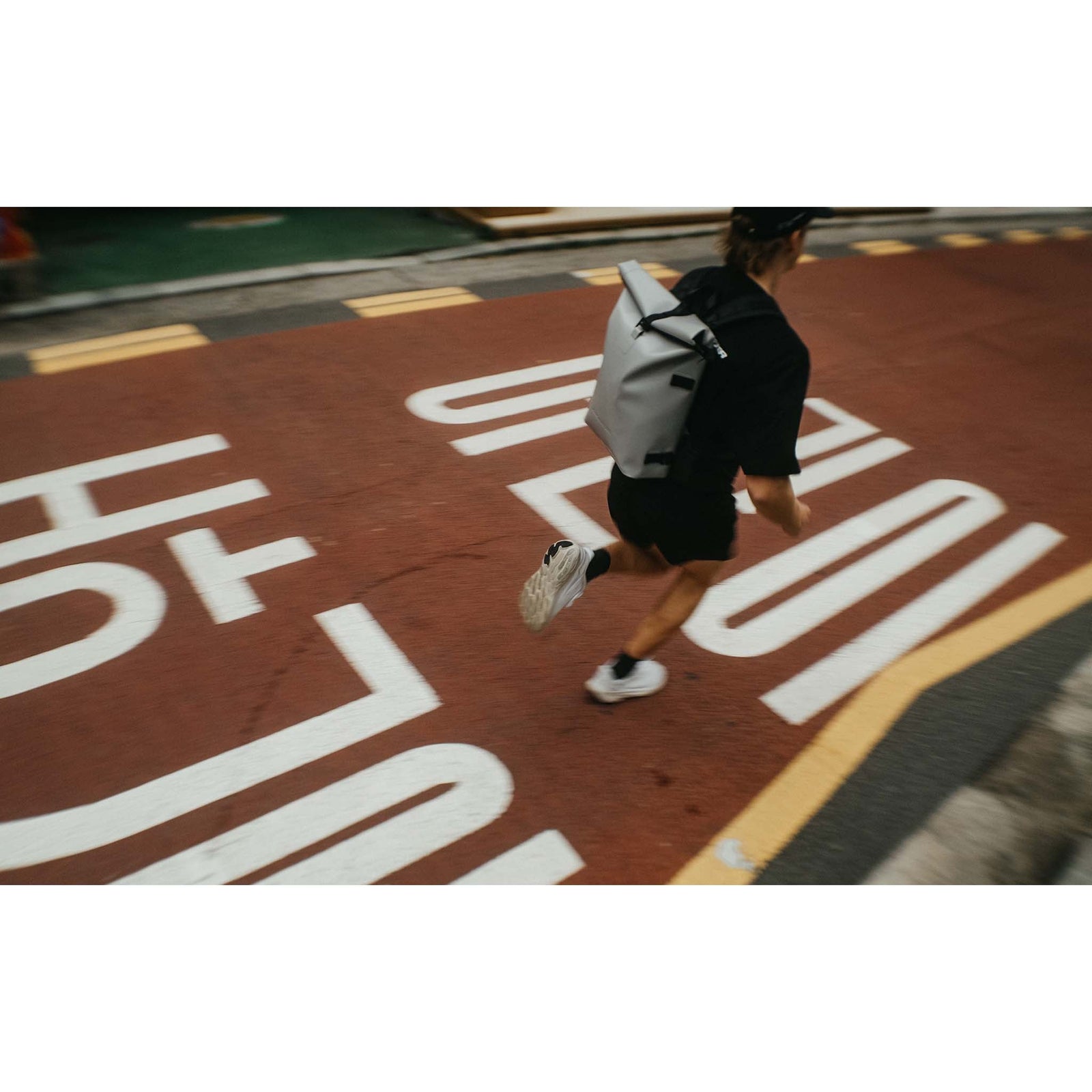 Everyday Rolltop Kilometer Studios KEVR-16GY-01 Backpacks 22L / Grey