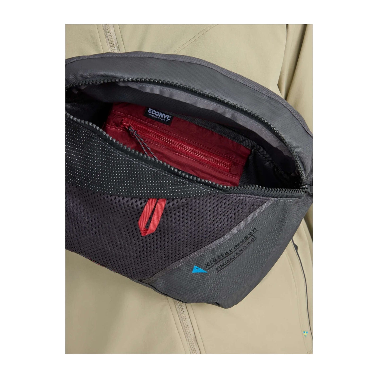 Fimmafäng 4.0 Lumbarpack Klättermusen 40422U01-117-7L Bumbags 7L / Silver Creme