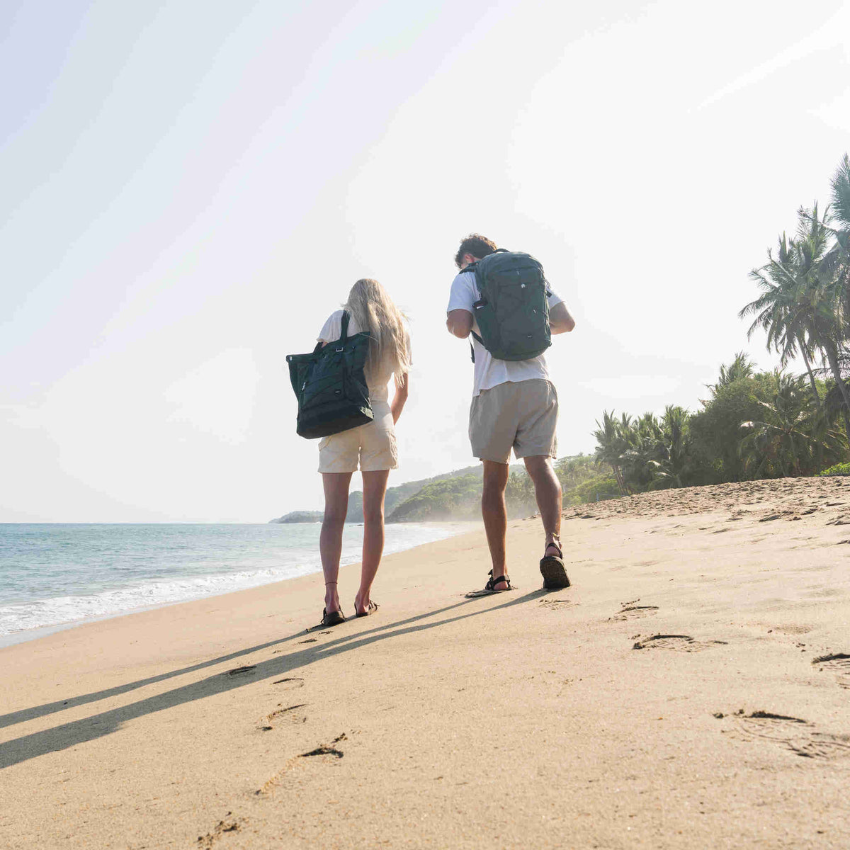 Pre-Order | 24L Adventure Pack Matador MATGAP24001R Backpacks 24L / Garnet