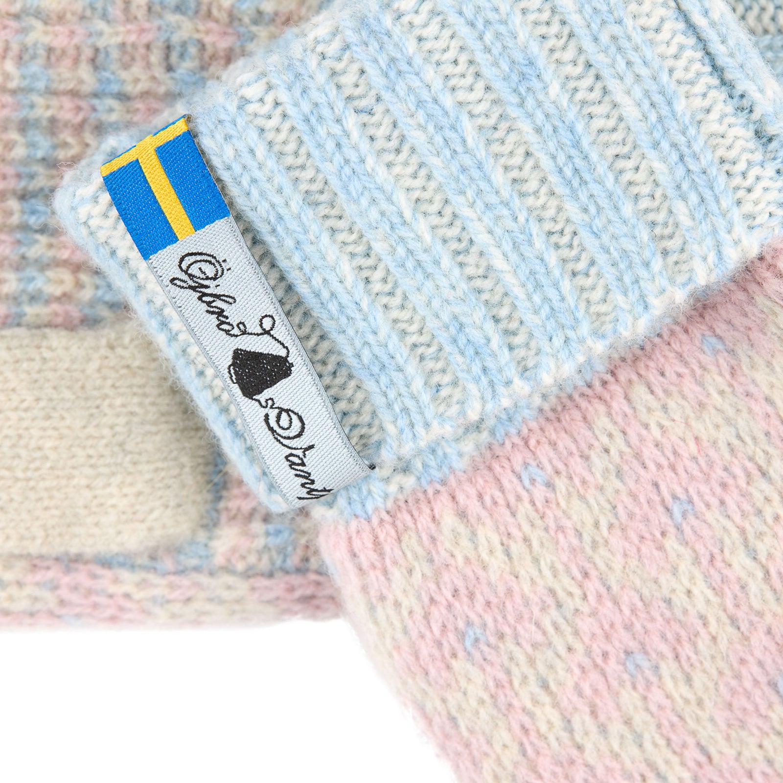 Fästfolk Elsie & E Wristwarmer Ojbro Vantfabrik OFAS11PVLA Wristwarmer One Size / Fästfolk Elsie & E