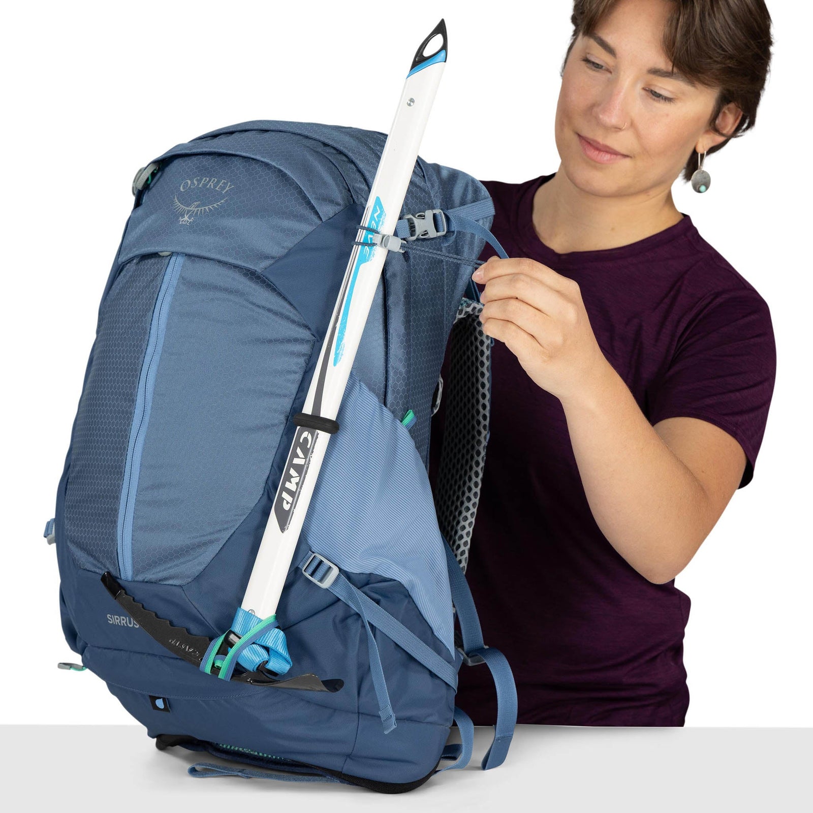 Sirrus 24 Osprey 10007517 Backpacks OS / Sevres Blue
