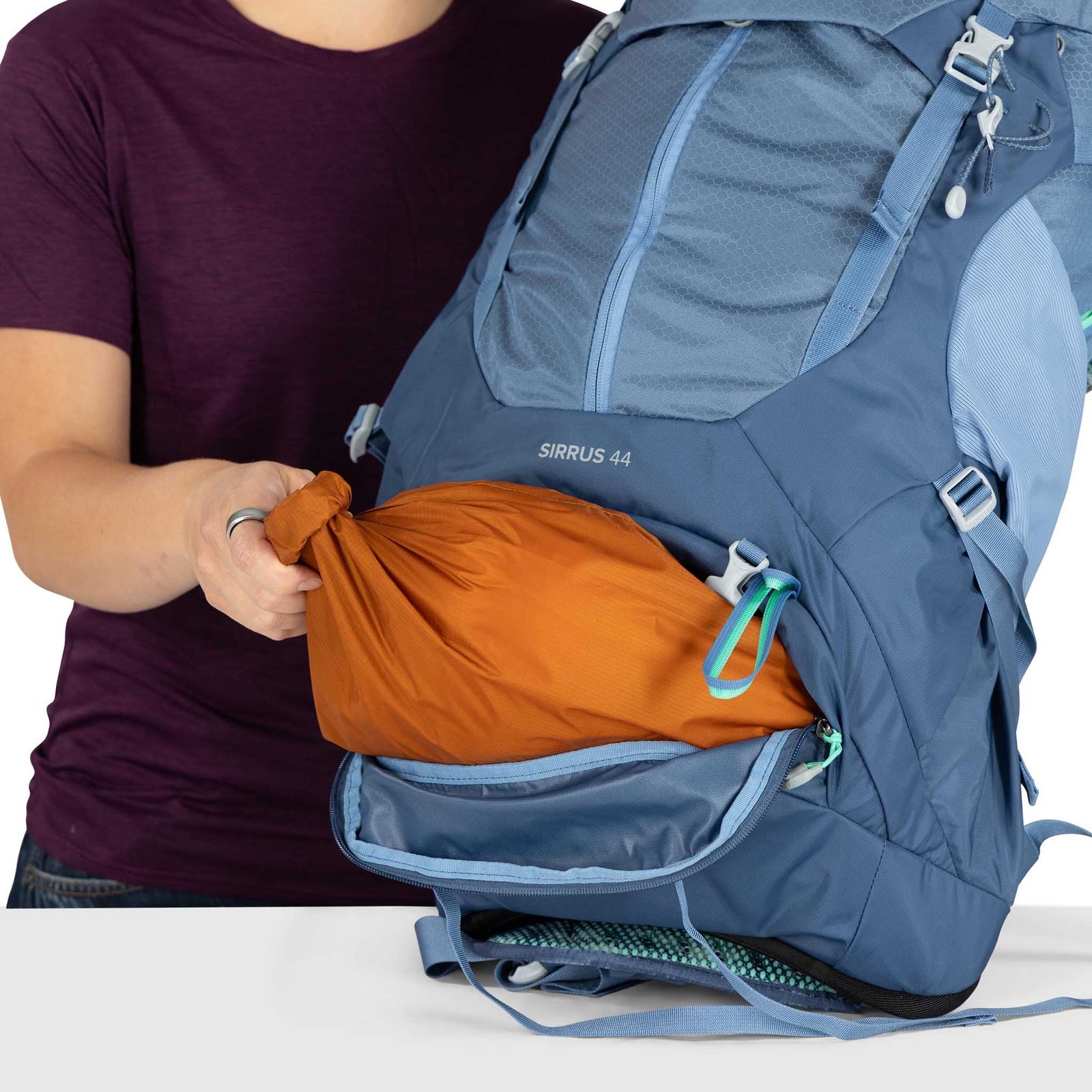 Sirrus 44 | Women's Osprey 10007526 Backpacks 44L / Medium Grey