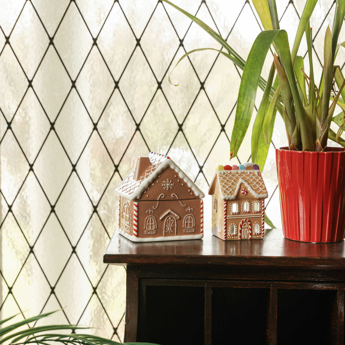 Gingerbread Ceramic House Candle Paddywax GIN0901EU Candles 9.5 oz / Gingerbread