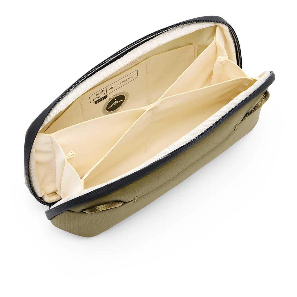 Tech Pouch Peak Design Tech Pouches