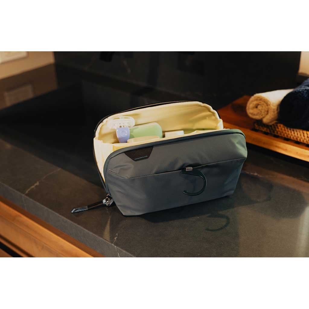 Wash Pouch Peak Design Washbags
