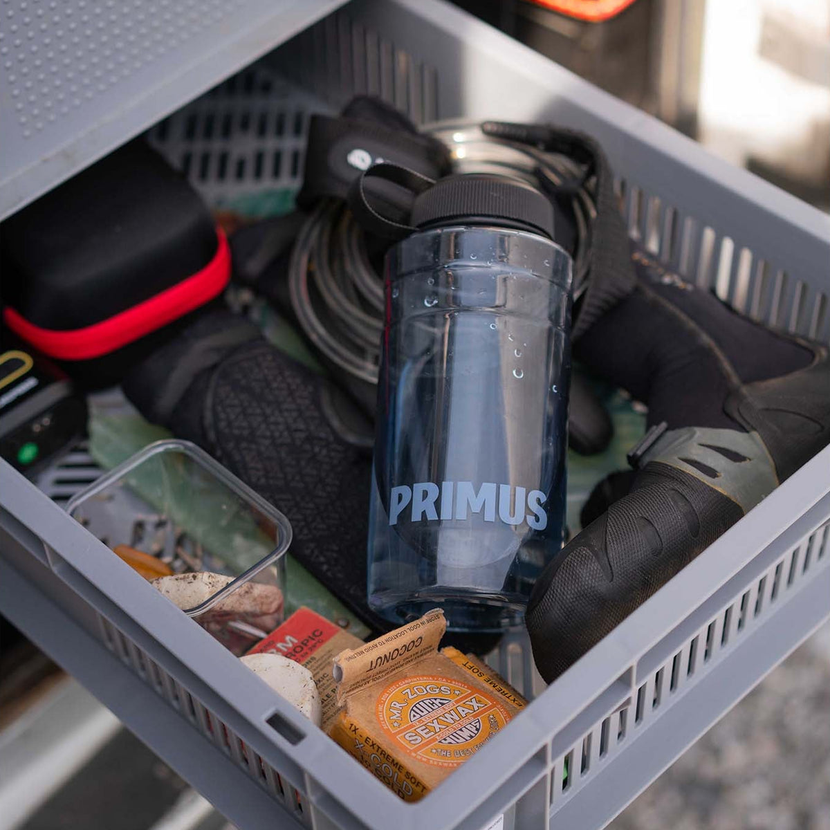 Kvarts Tritan Bottle 1L Primus P744310 Water Bottles 1L / Primus Red