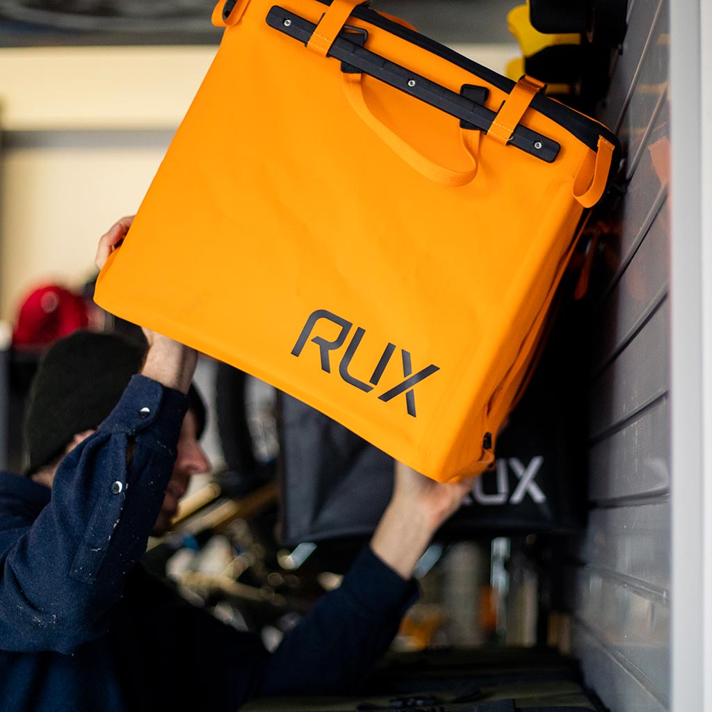RUX 70L | Tri-Fold Lid RUX PK0124-70CL Camp Storage Boxes 70L / Clear