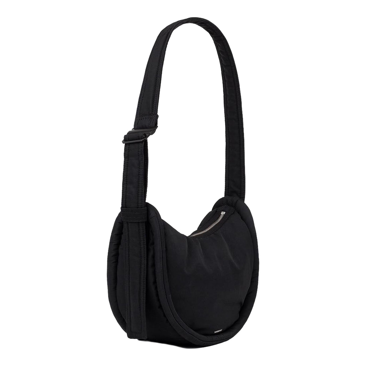 Curve Halfmoon Bag Mini Sandqvist 257103999 Tote Bags 3L / Black