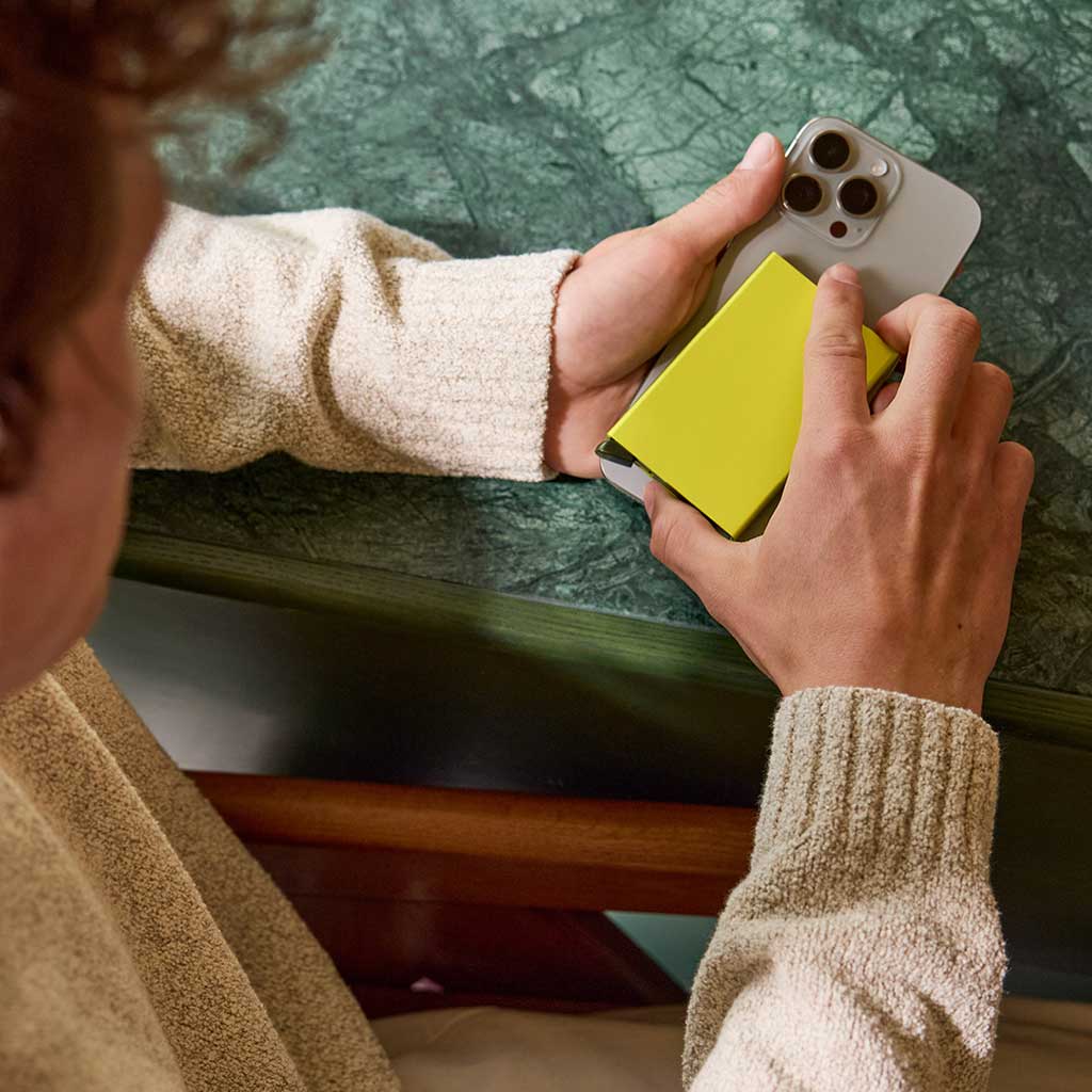 Cardprotector for Magsafe Secrid cfm-lime Wallets One Size / Lime