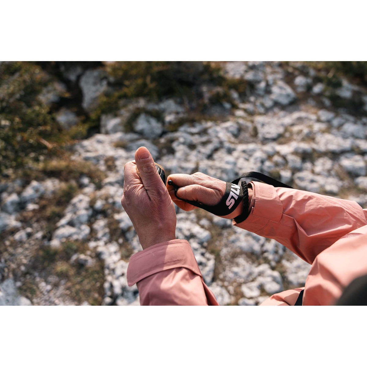 Trekking Poles | Carbon | Telescopic | 140cm Silva 38612 Walking Poles One Size / Blue