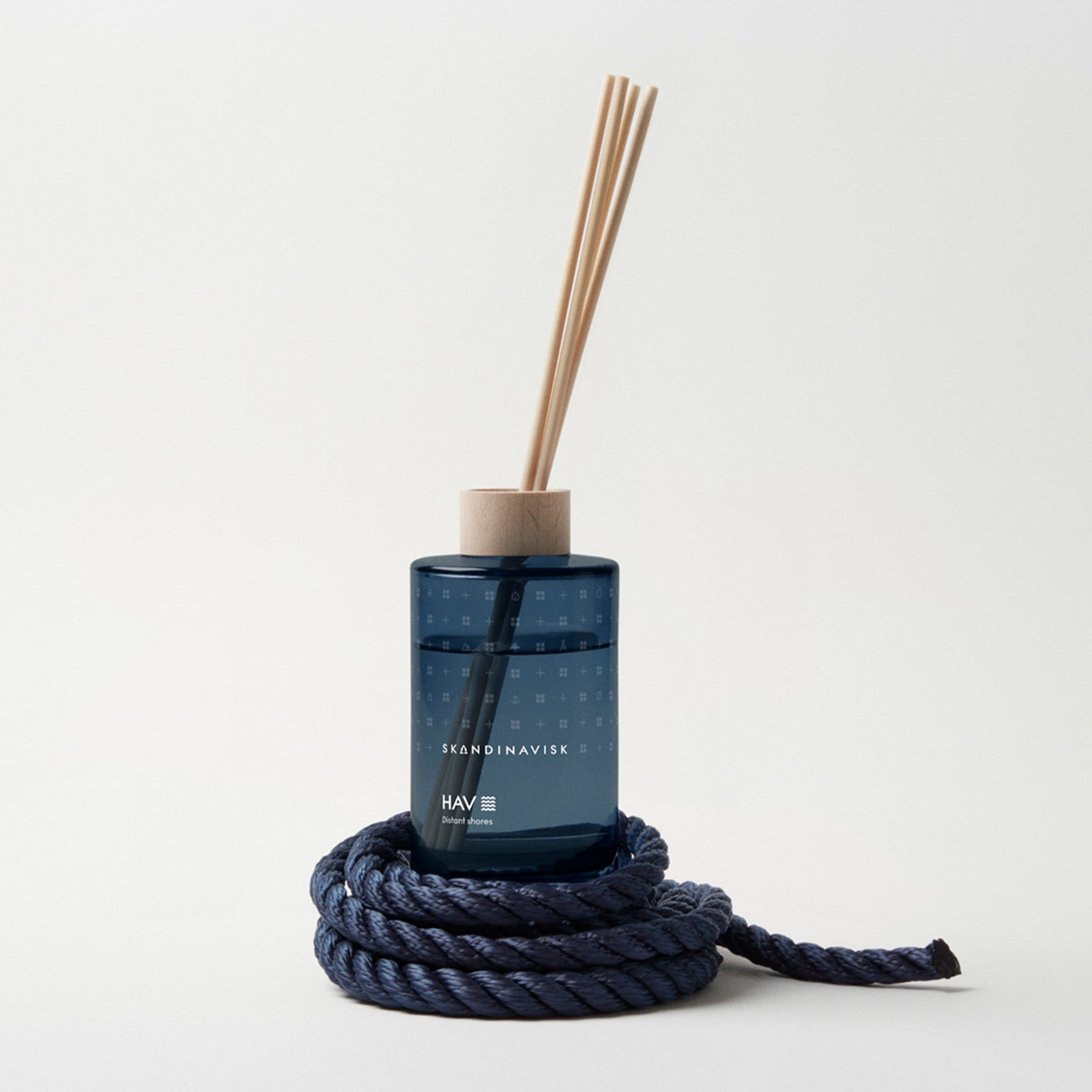 Reed Diffuser 200ml | Hav Skandinavisk 20316 Reed Diffusers 200ml / Hav