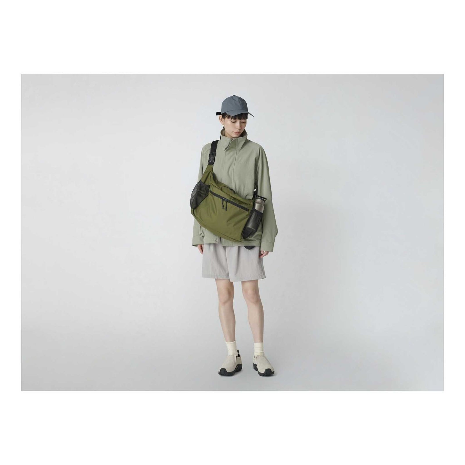 Everyday Use Middle Shoulder Bag Snow Peak AC-25SU40300019 Messenger Bags One Size / Black