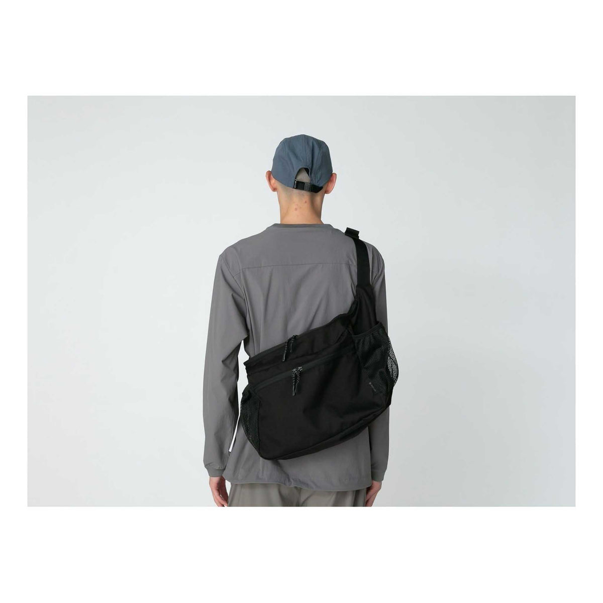 Everyday Use Middle Shoulder Bag Snow Peak AC-25SU40300012 Messenger Bags One Size / Grey