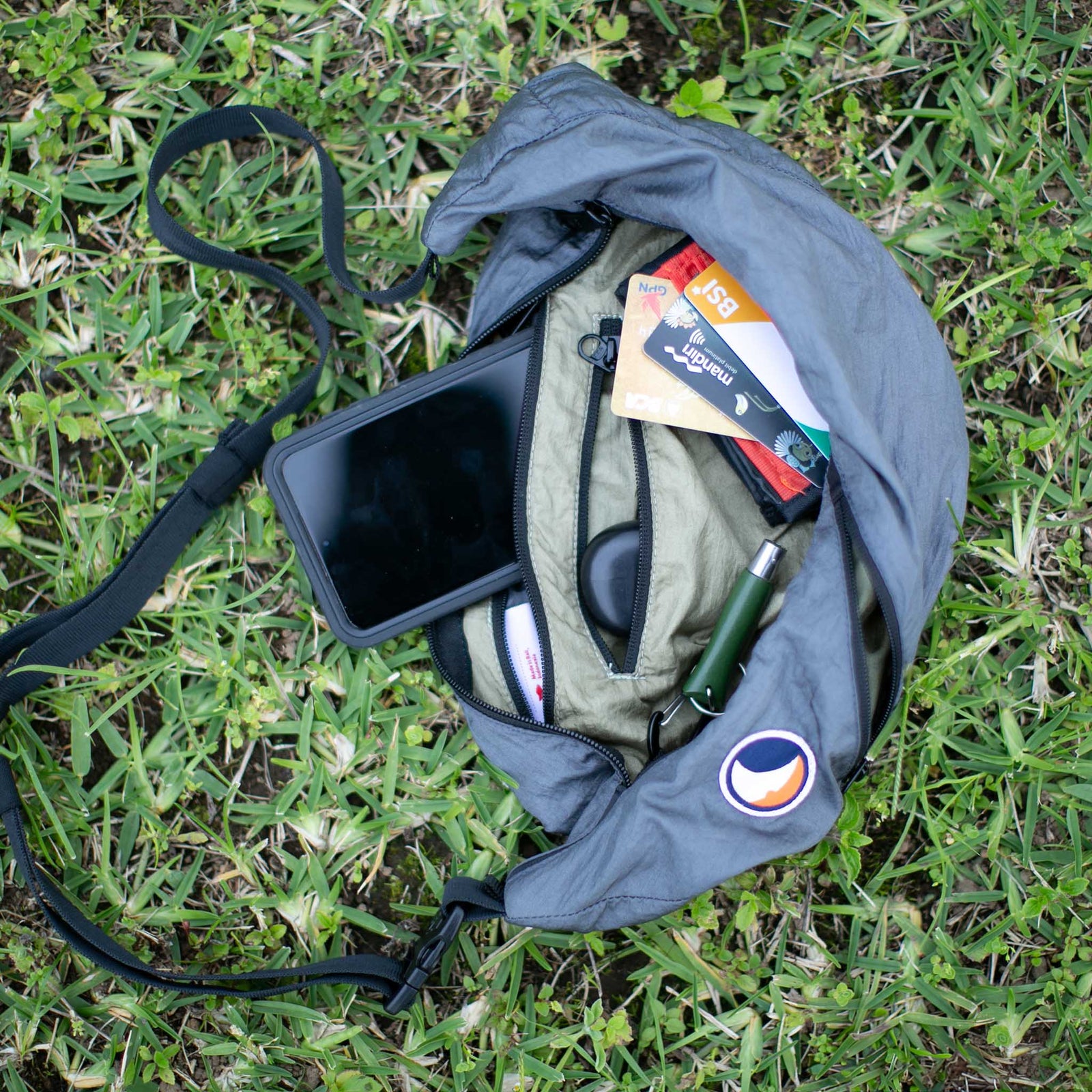 Sling Bag Basic Ticket To The Moon TMSLBB06 Sling Bags One Size / Navy Blue