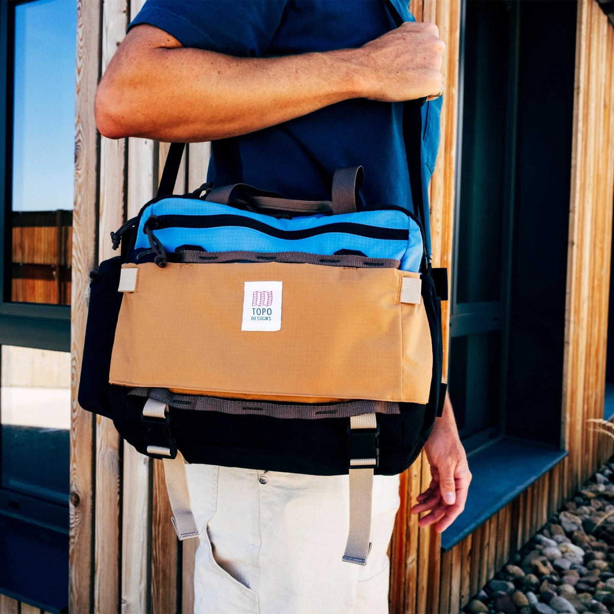 Mountain Cross Pack Topo Designs 932425450000 Sling Bags 17L / River Blue/Brown Oak