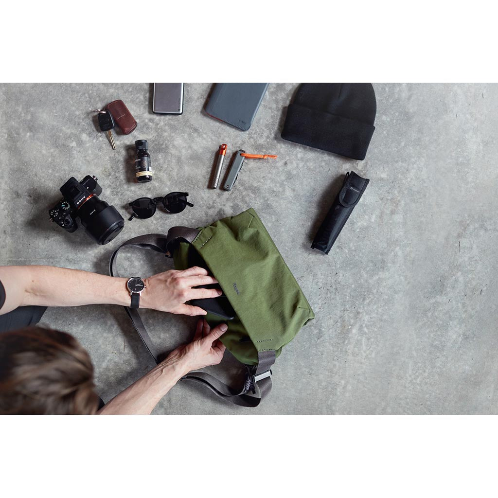 Venture Sling 9L Bellroy BSVA-BRZ-213 Sling Bags 9L / Bronze