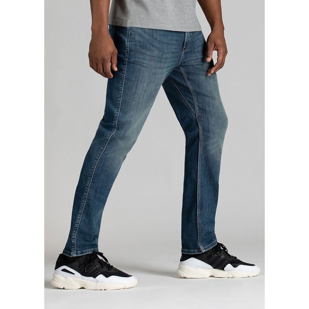 Performance Denim | Relaxed Fit DUER Jeans