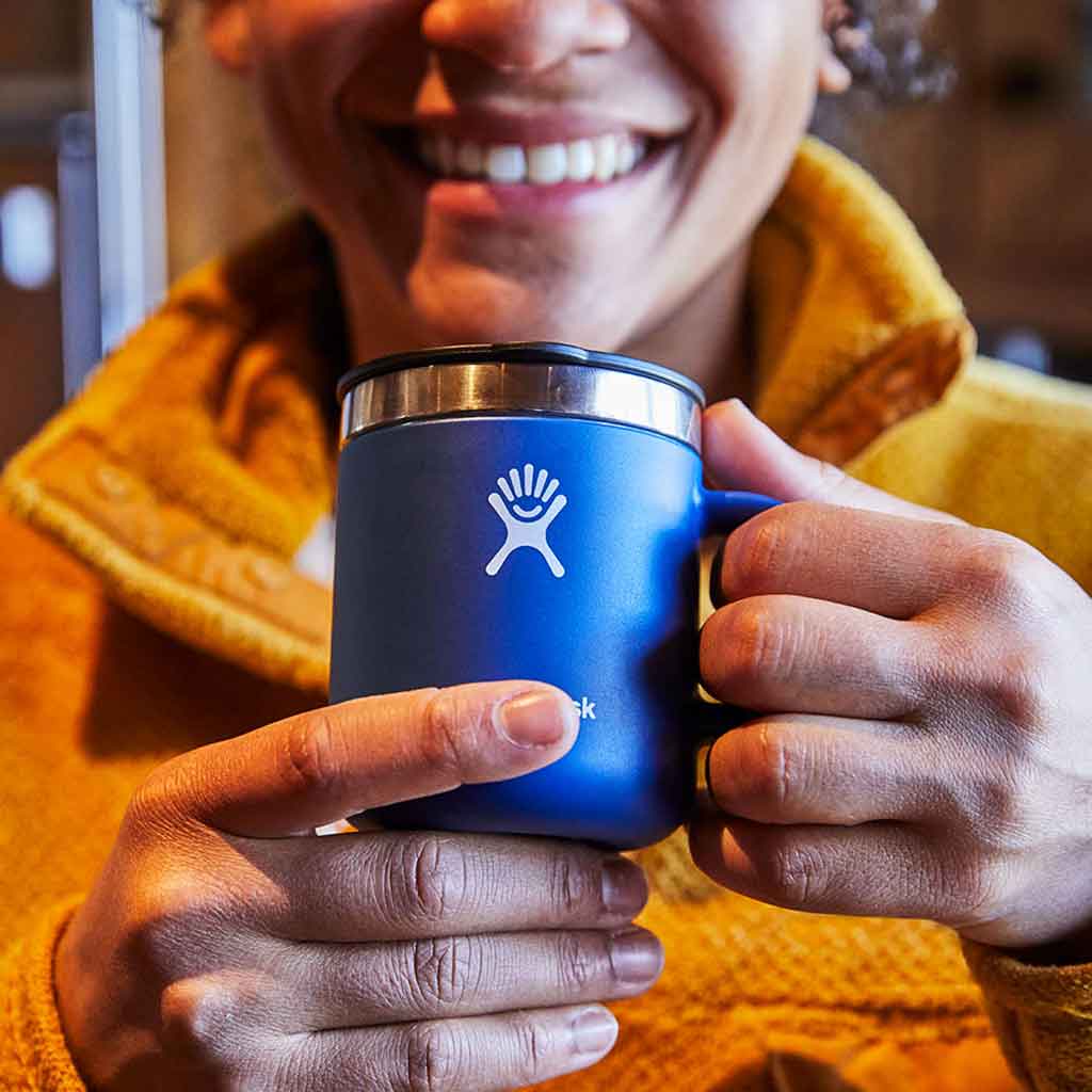 https://fr.wildbounds.com/cdn/shop/products/hydro-flask-12-oz-coffee-mug-mugs-12-oz-indigo-m12cp464-33644728385703.jpg?v=1663588871