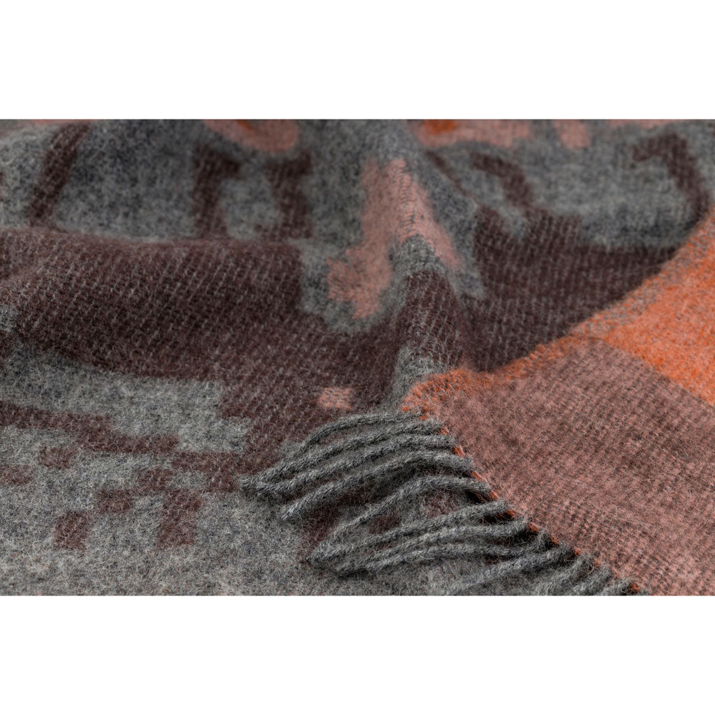 Fästfolk Emilia & Einar Wool Blanket Öjbro Vantfabrik OFAS05UP130220 Blankets 130 x 220 cm / Fästfolk Emilia & Einar
