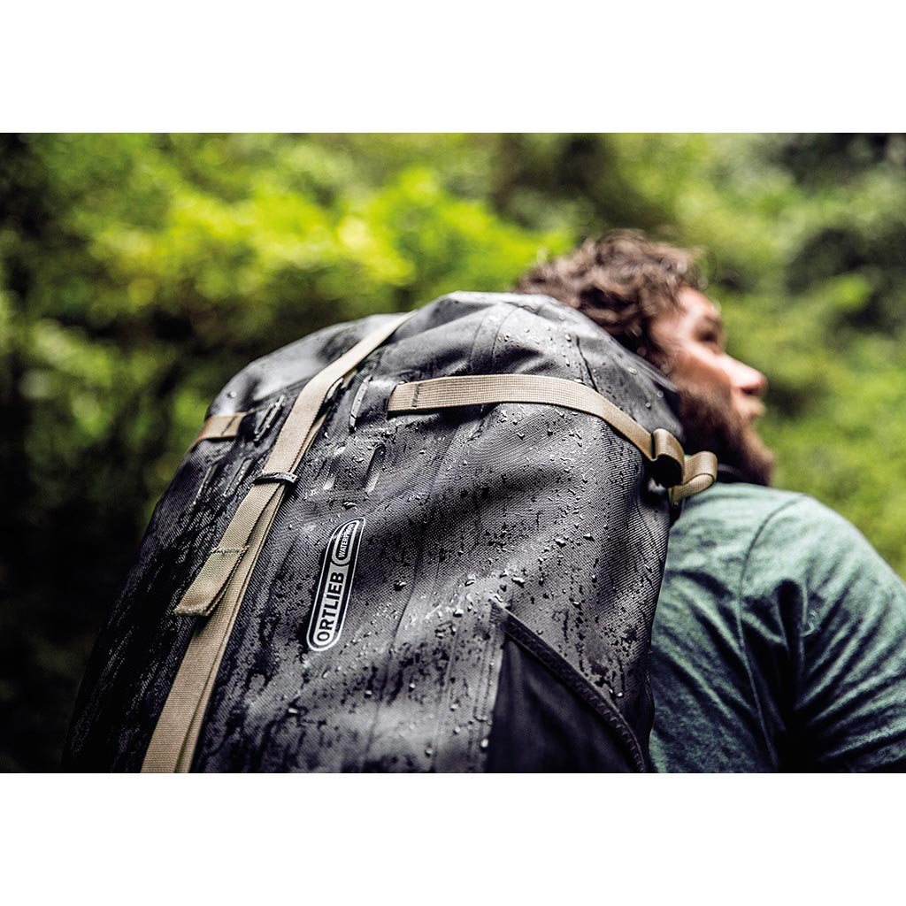 Atrack 25L ORTLIEB OR7004 Backpacks 25L / Black