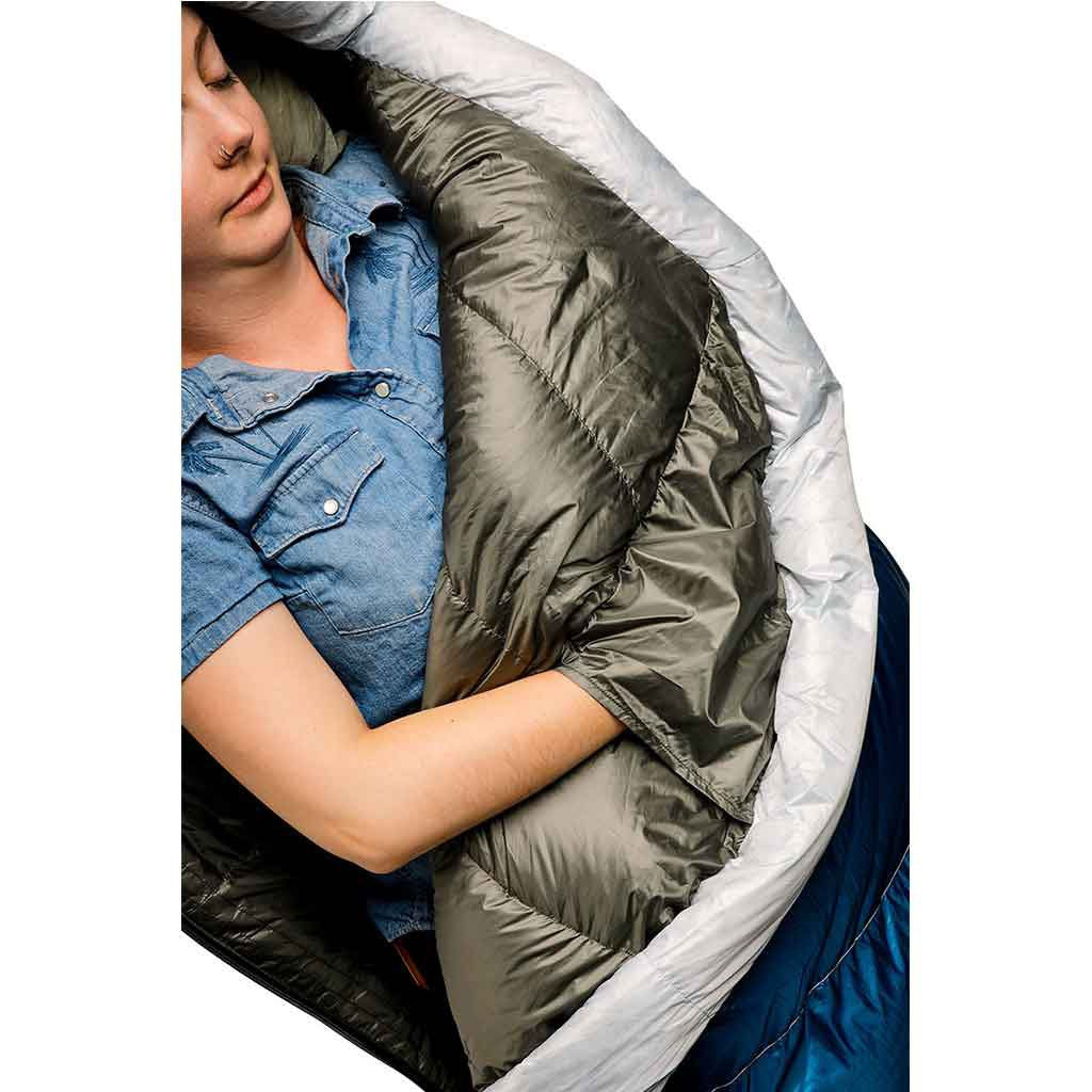 Get Down 550F 20°F Sleeping Bag | Women's Sierra Designs 70614621R Sleeping Bags Regular / Light Blue/Blue