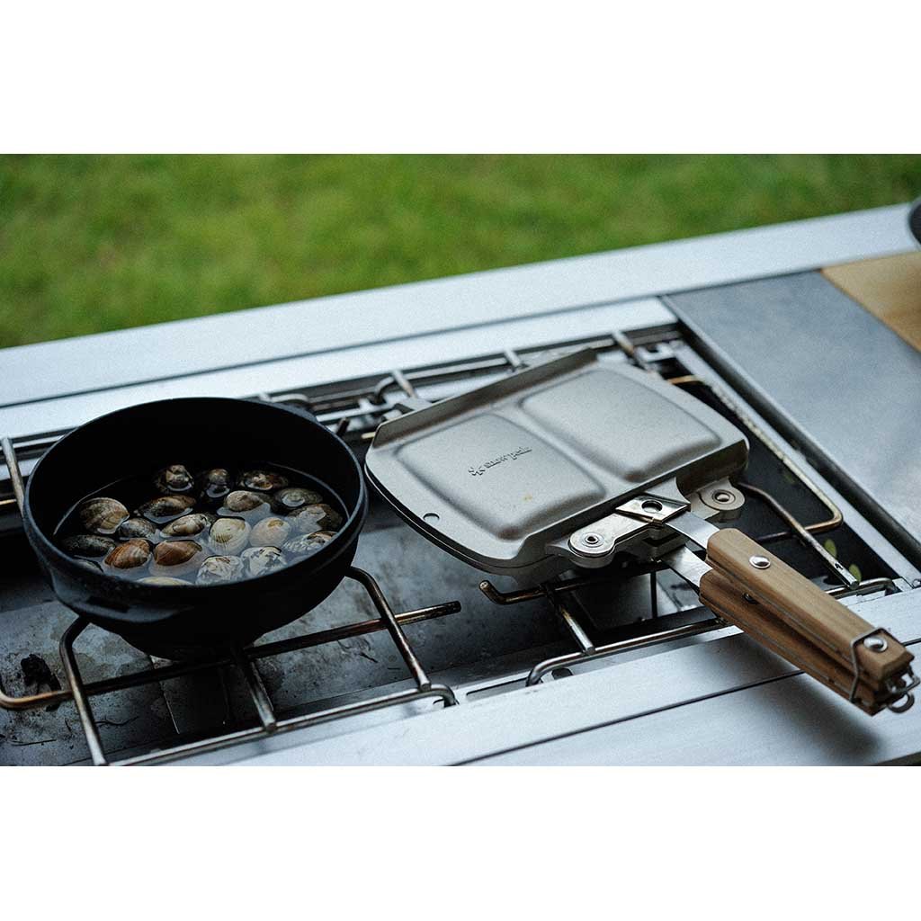 Tramezzino Toasted Sandwich Maker Snow Peak GR-009 Cookware One Size / Silver