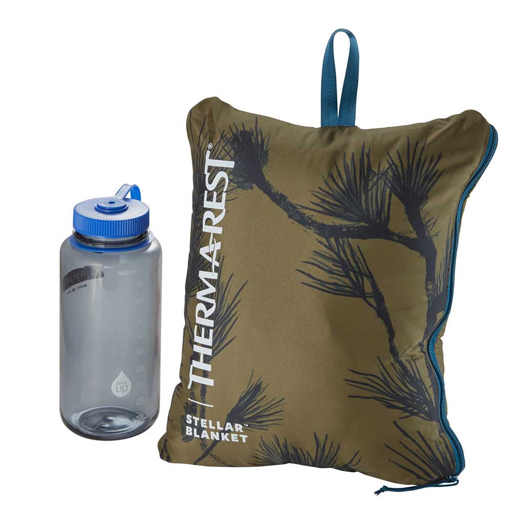 Stellar Blanket Therm-a-Rest 11545 Blankets One Size / Peeking Pine Print